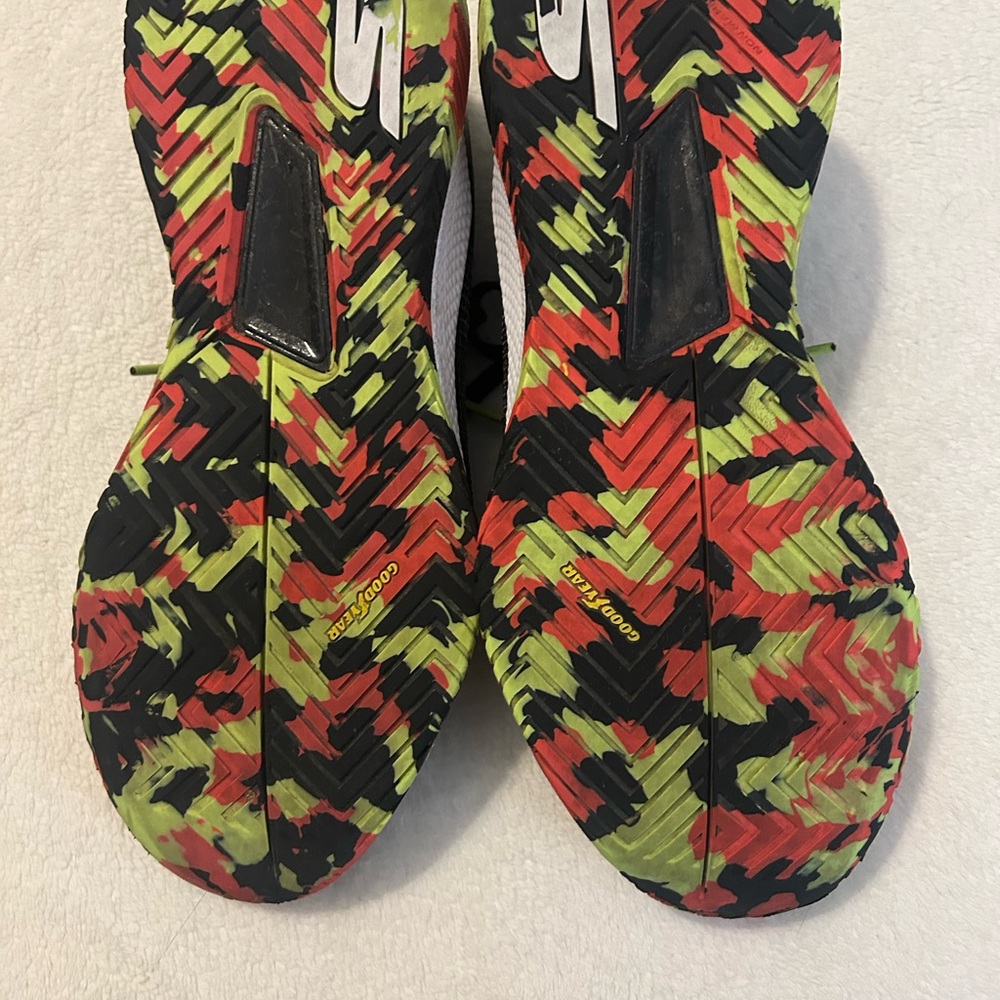 Skechers Black and Lime Pickleball Shoes - Picture 4 of 5